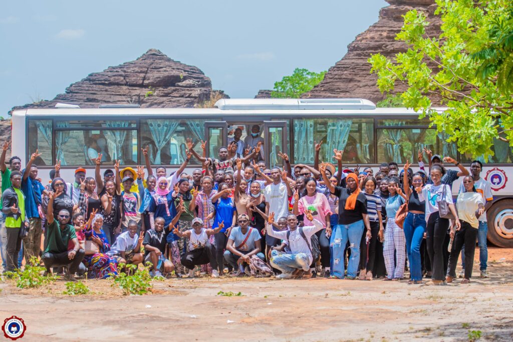 Photo de famille dômes de fabédougou